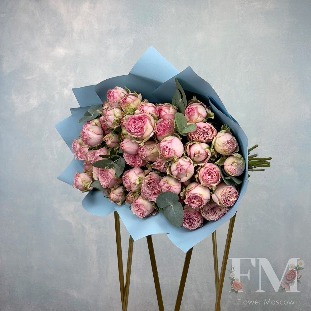 Монобукет из кустовых пионовидных роз "Pink Blossom" 15шт